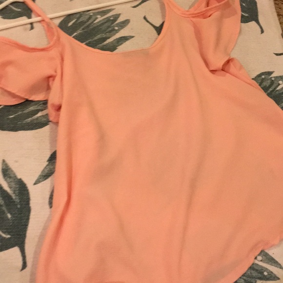cold shoulder tank tops